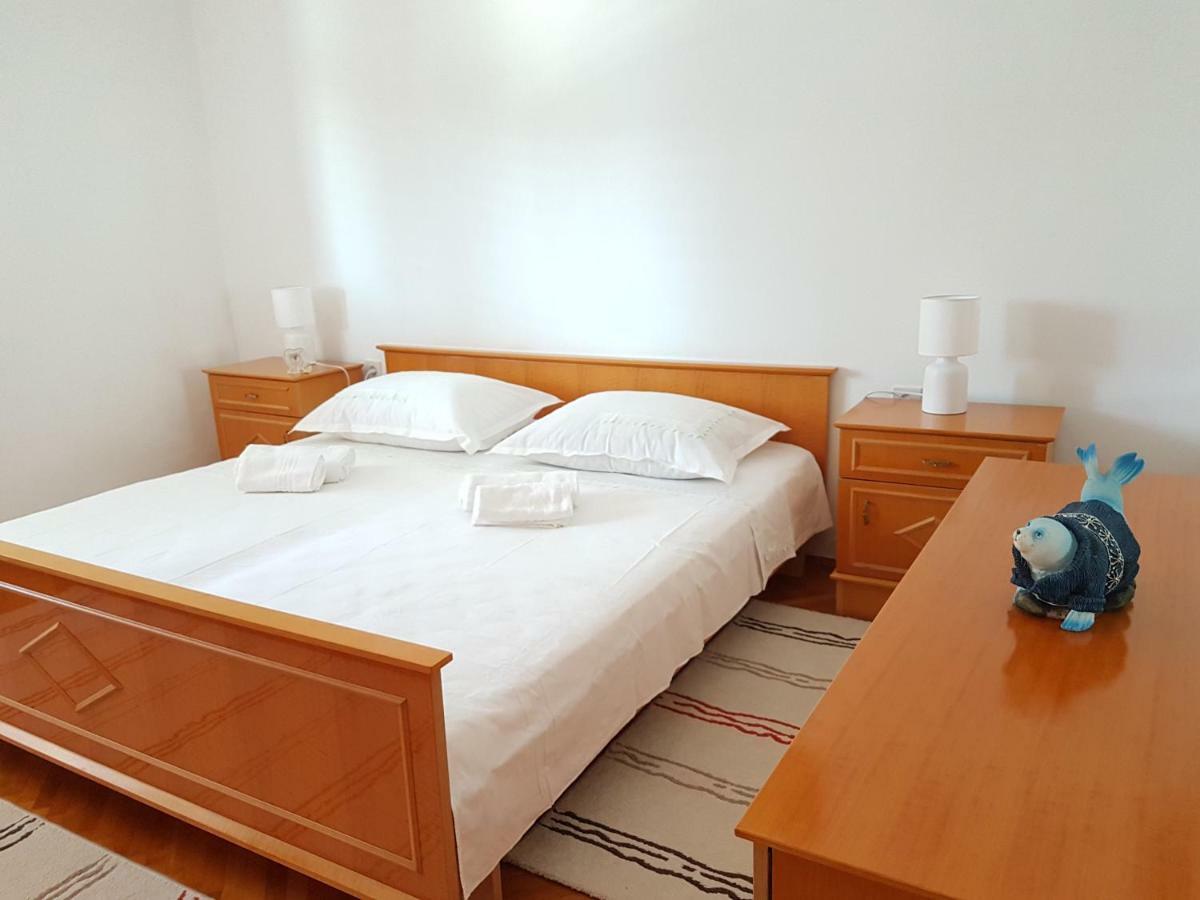 Apartment Marija & Iko Trogir Exteriör bild